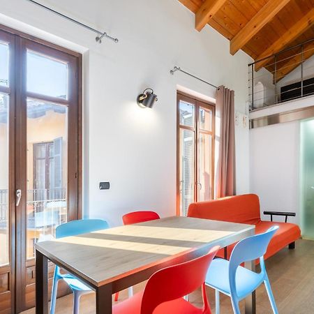 Ferienwohnung Strepitoso Loft Con Vista Duomo Alba  Exterior foto