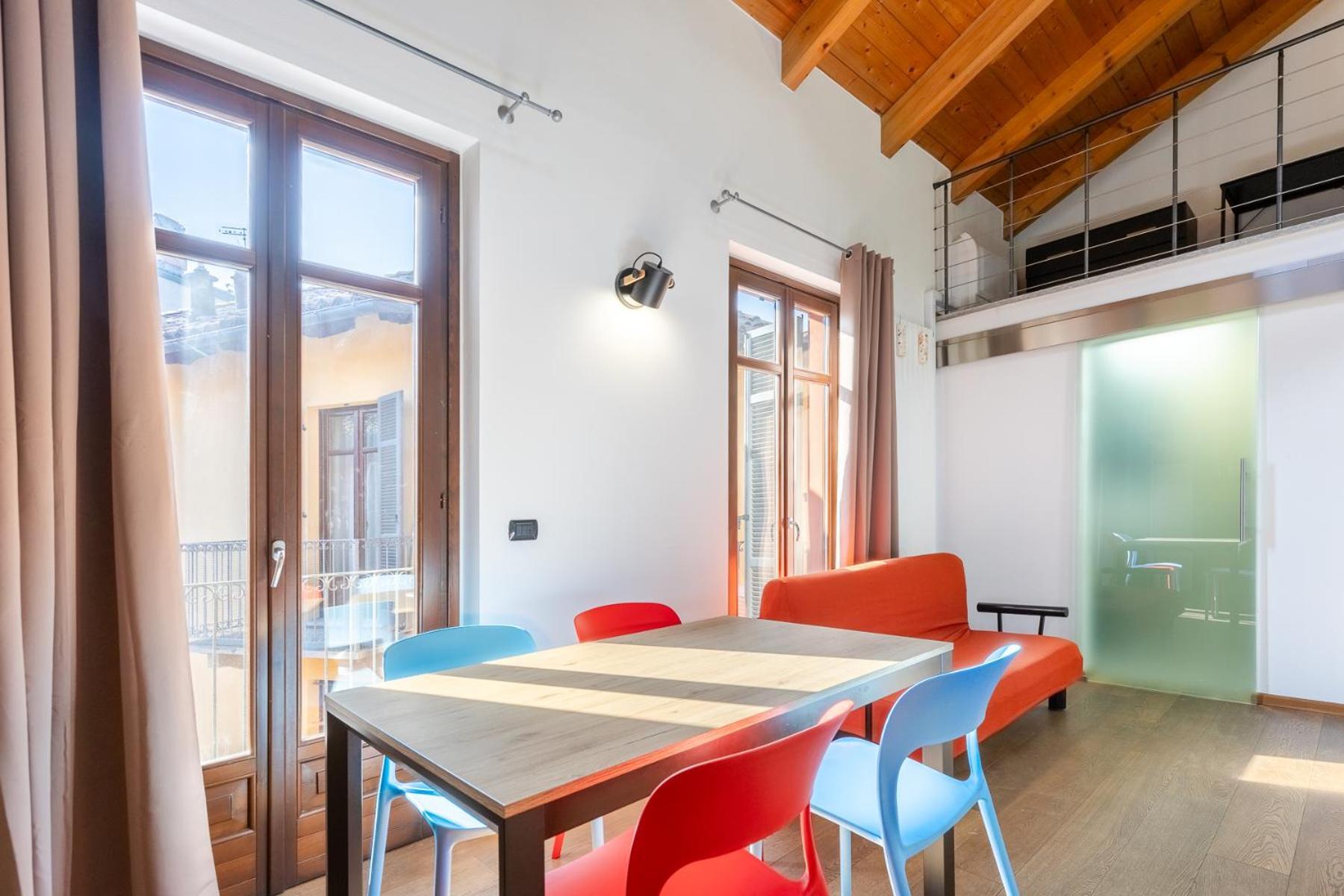 Ferienwohnung Strepitoso Loft Con Vista Duomo Alba  Exterior foto