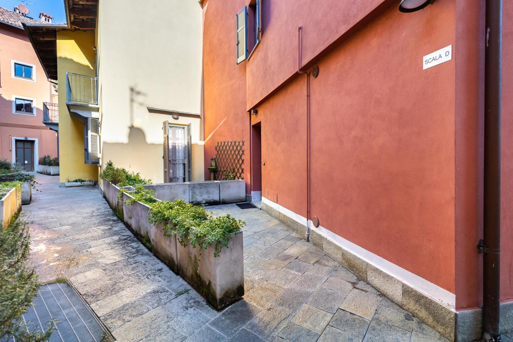 Ferienwohnung Strepitoso Loft Con Vista Duomo Alba  Exterior foto